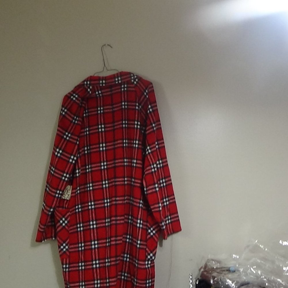 Red Jacket - Picture 2 of 6